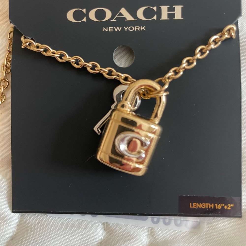 NWT Coach Gold-Tone Padlock Pendant Necklace